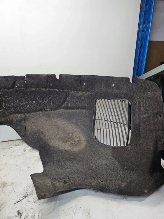 NADKOLE PRAWY PRZÓD AUDI Q7 4L 4L0809962C MATERIAŁOWE