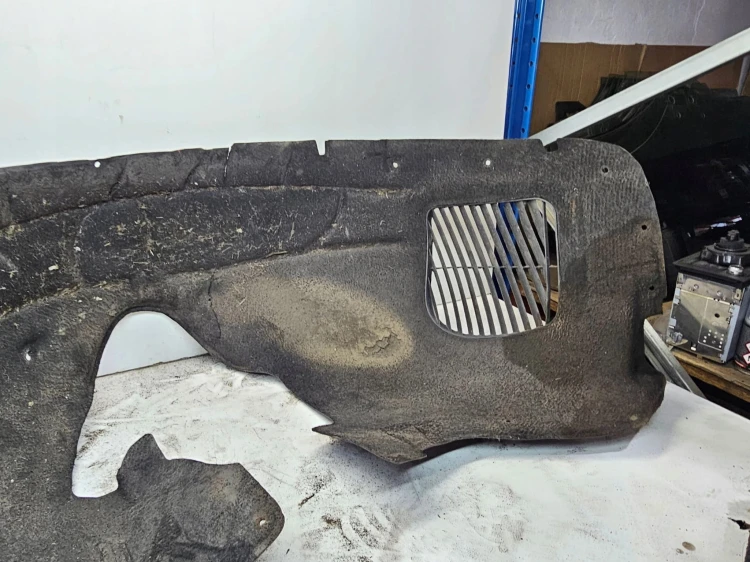 NADKOLE PRAWY PRZÓD AUDI Q7 4L 4L0809962C MATERIAŁOWE