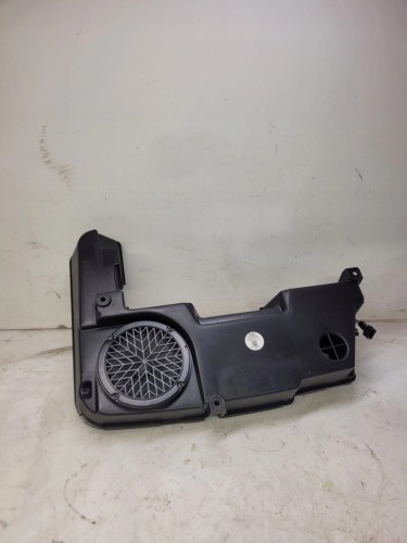 GŁOŚNIK SUBWOOFER TUBA AUDI A4 B8 AVANT 8K9035382