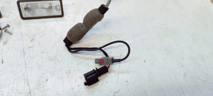 BLENDA PODŚWIETLENIE TABLICY KAMRA AUDI A6 C6 Q7 Q7 4L0827574 4L0980551 BDB