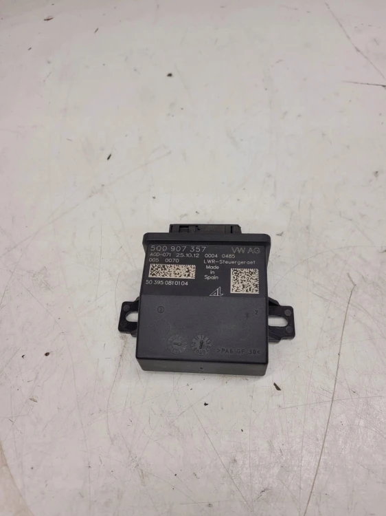 STEROWNIK MODUŁ ŚWIATEŁ AUDI VW SKODA 5Q0907357