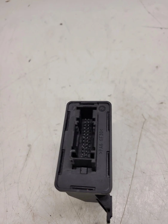 STEROWNIK MODUŁ ŚWIATEŁ AUDI VW SKODA 5Q0907357