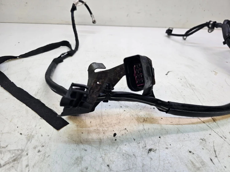 WIĄZKA ALTERNATORA AUDI A1 8X VW 6R0971349EF