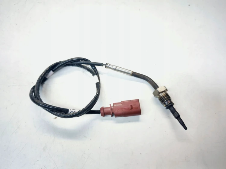 CZUJNIK TEMPERATURY SPALIN SONDA AUDI A4 B9 A5 Q5 FY 2.0 TDI 05L906088CF