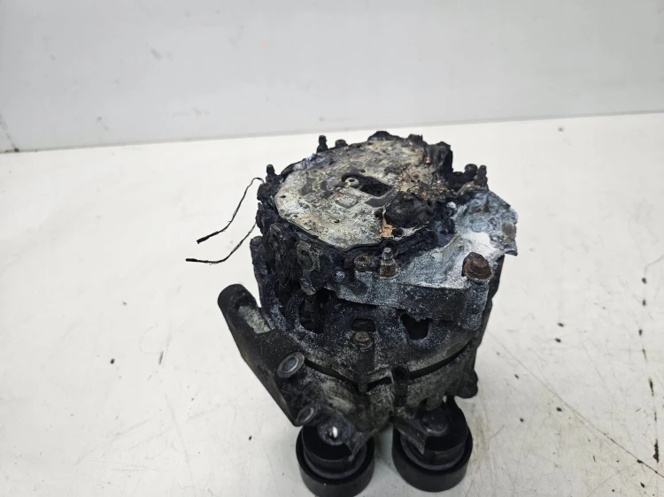 ALTERNATOR AUDI A4 B9 A5 Q5 06L903018H USZKODZONY