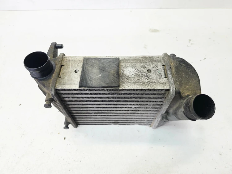 CHŁODNICA POWIETRZA INTERCOOLER AUDI A4 B7 2.7 3.0 TDI 8E0145806L