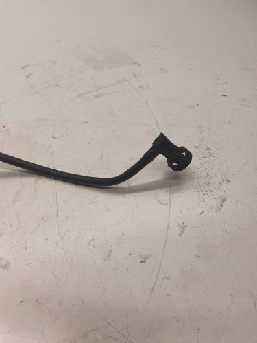 RURA PRZEWÓD WODY AUDI A4 B8 1,8 TFSI 8K0121881P