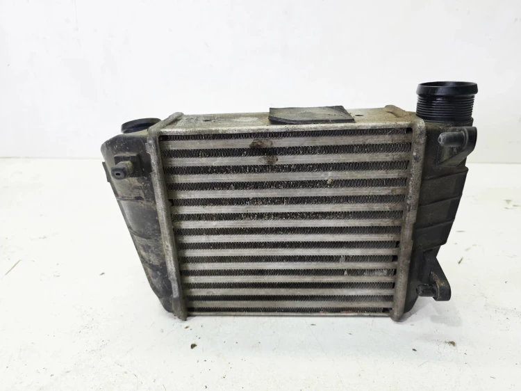 CHŁODNICA POWIETRZA INTERCOOLER AUDI A4 B7 2.7 3.0 TDI 8E0145806L