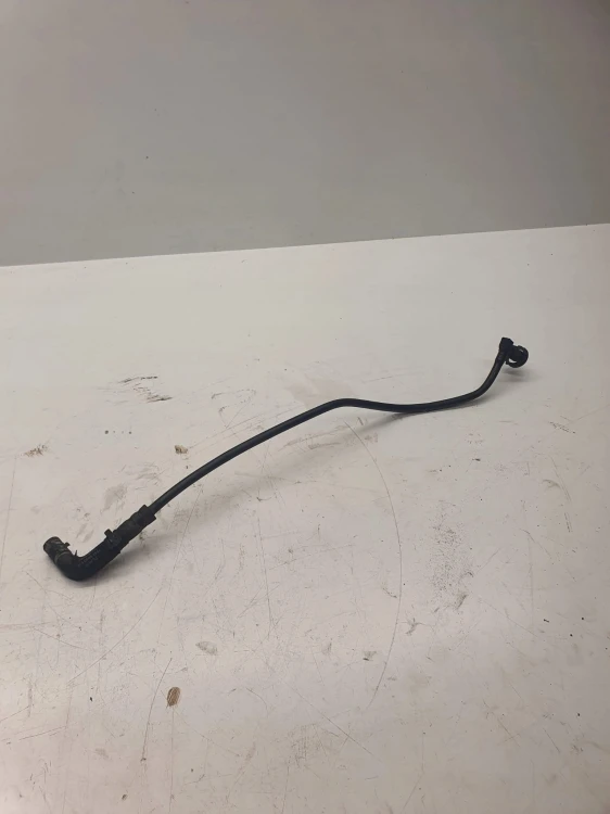 RURA PRZEWÓD WODY AUDI A4 B8 1,8 TFSI 8K0121881P