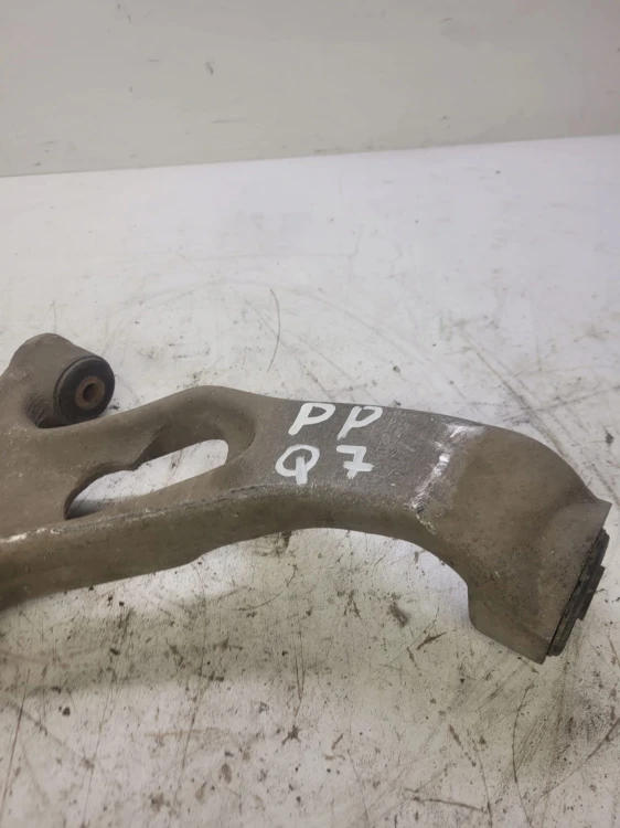 WAHACZ PRAWY PRZÓD AUDI Q7 4L VW TOUAREG 7L0