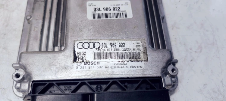 KOMPUTER STEROWNIK SILNIKA AUDI A4 A5 03L906022