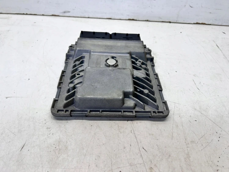 KOMPUTER STEROWNIK SILNIKA 1.8 TFSI AUDI 06K907425A