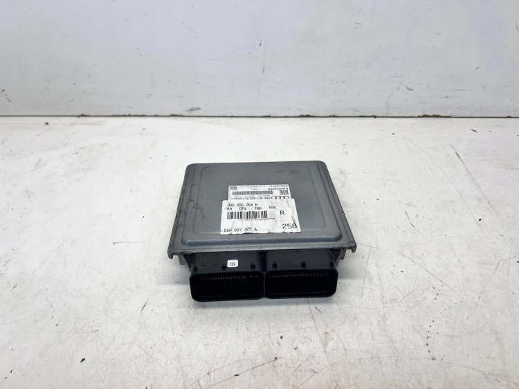 KOMPUTER STEROWNIK SILNIKA 1.8 TFSI AUDI 06K907425A