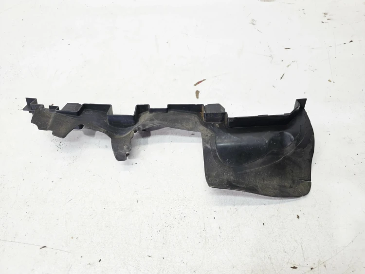 KIEROWNICA POWIETRZA LEWA AUDI A4 B7 8E0121283AD