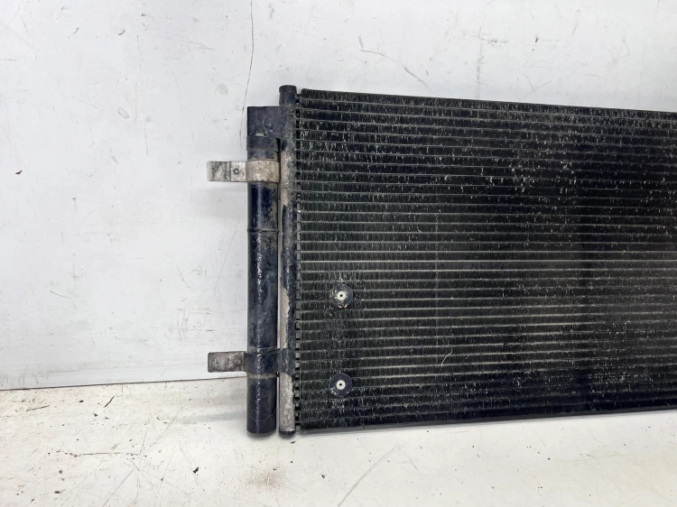 CHŁODNICA KLIMATYZACJI AUDI A4 B8 A5 Q5 8K0260401E
