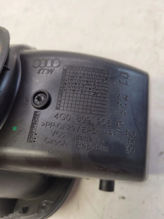 KLAPKA WLEWU PALIWA AUDI A6 C7 LY7G 4G0809906C