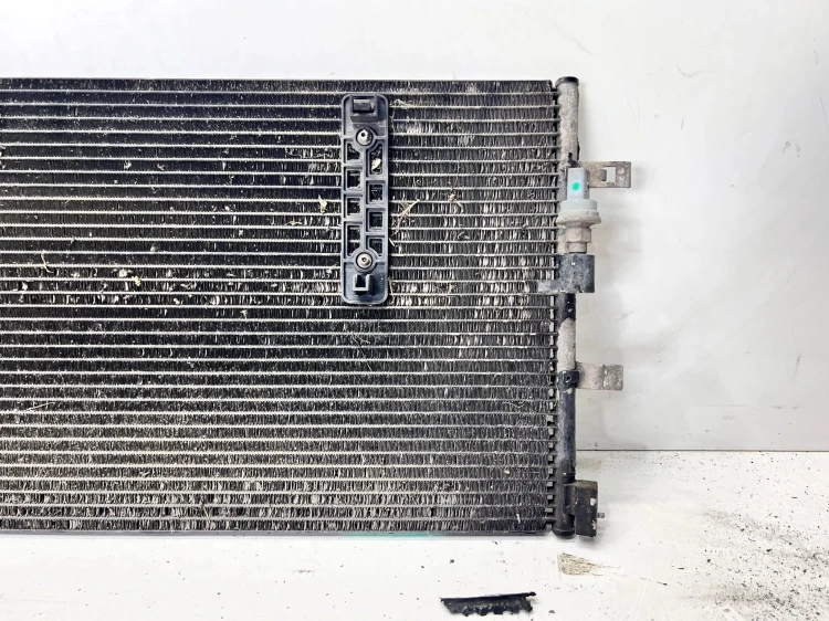 CHŁODNICA KLIMATYZACJI AUDI A4 B8 A5 Q5 8K0260401E