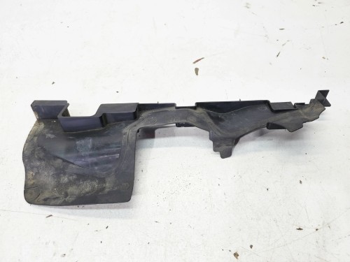 KIEROWNICA POWIETRZA PRAWA AUDI A4 B7 8E0121284Q