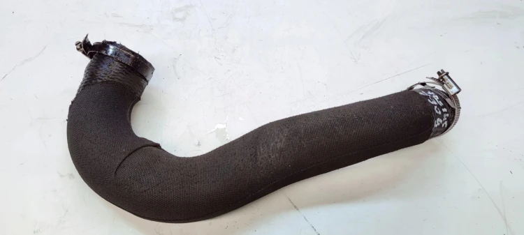 RURA WĄŻ INTERCOOLERA AUDI Q5 8R 2.0 TDI 8R0145790G