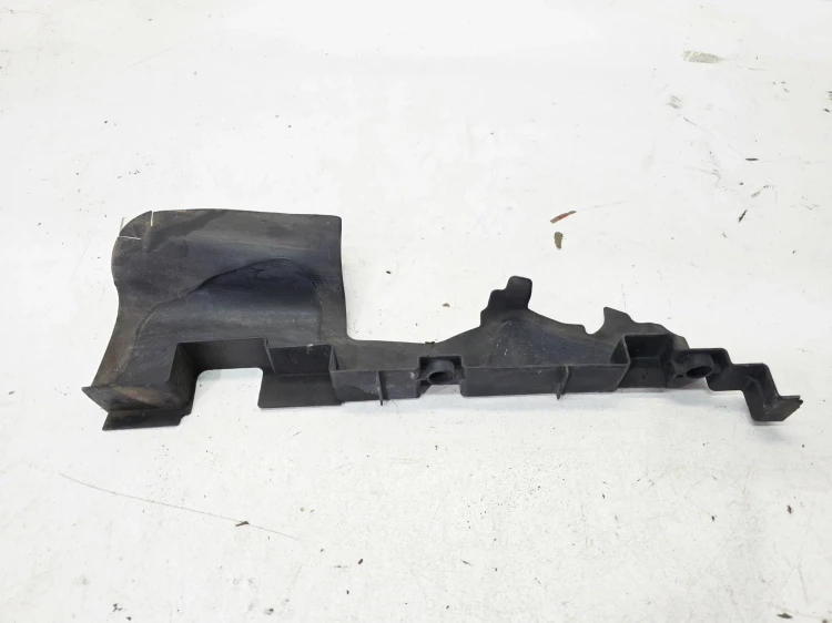 KIEROWNICA POWIETRZA PRAWA AUDI A4 B7 8E0121284Q