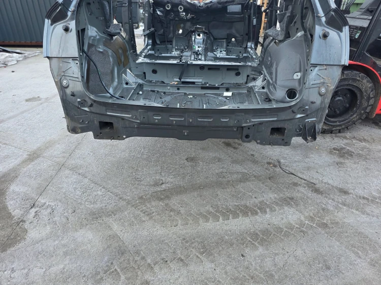 ĆWIARTKA WANNA PAS TYLNY AUDI Q5 FY 80A ORYGINAŁ !!! *2