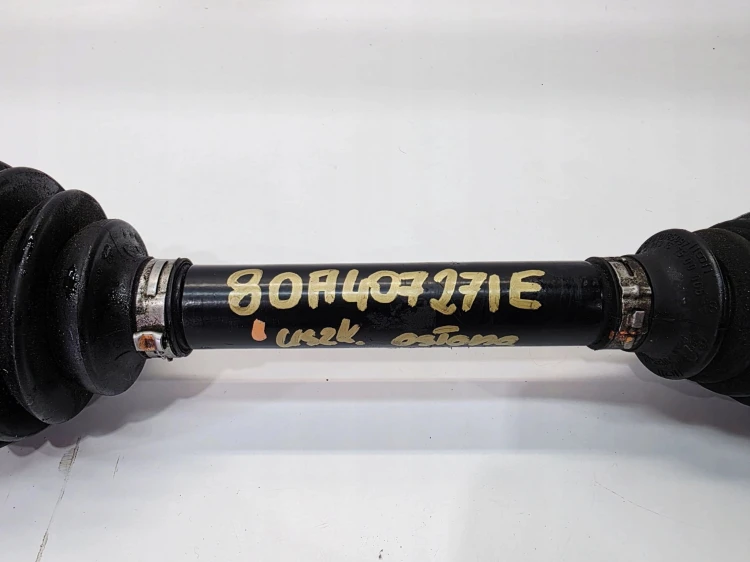 PÓŁOŚ LEWA LUB PRAWA PRZÓD AUDI Q5 FY 80A407271E USZKODZONA OSŁONA
