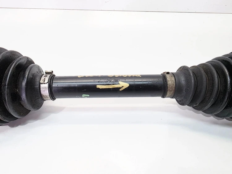 PÓŁOŚ LEWA LUB PRAWA PRZÓD AUDI Q5 FY 80A407271E USZKODZONA OSŁONA