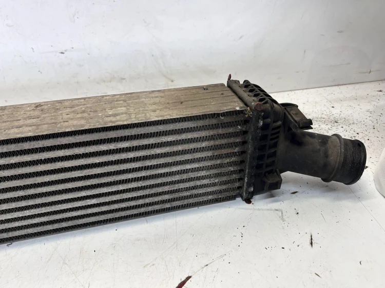 INTERCOOLER 2.7 3.0 TDI AUDI A4 B8 A5 Q5 8K0145805E