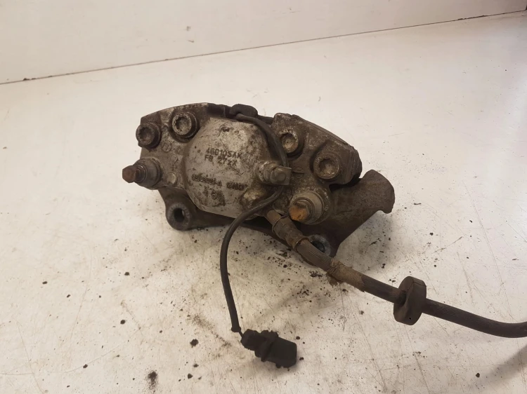 ZACISK HAMULCOWY LEWY PRZÓD AUDI A6 C7 A7 4G0105AK