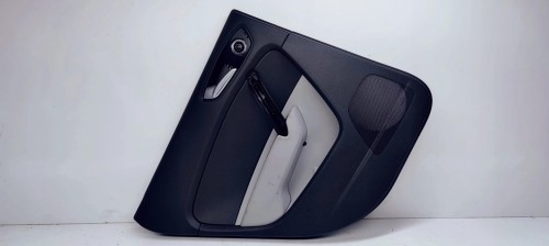BOCZEK DRZWI LEWY TYŁ AUDI A1 8X4867305 *62*