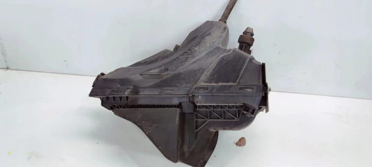 OBUDOWA FILTRA POWIETRZA AUDI A4 B8 A5 8T LIFT 8K0133835BM 8K0133837BF