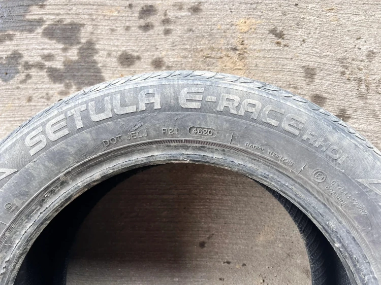 OPONA LETNIA ROTALLA SETULA E-RACE RH01 215/55R16 97W EXTRA LOAD 46/20 5MM