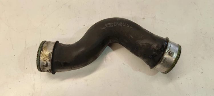 RURA WĄŻ INTERCOOLERA AUDI VW SKODA 1K0145832J