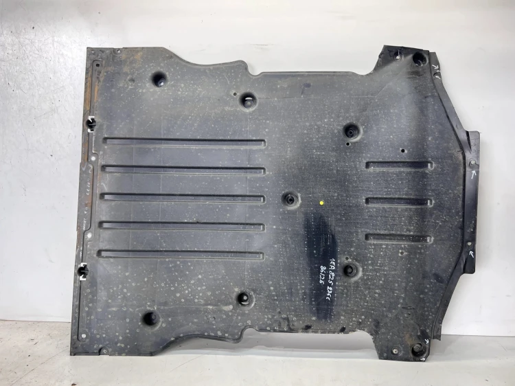 OSŁONA PŁYTA PODWOZIA AUDI Q4 E-TRON 1EA825236C 86/26