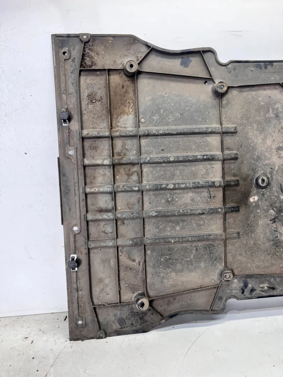 OSŁONA PŁYTA PODWOZIA AUDI Q4 E-TRON 1EA825236C 86/26