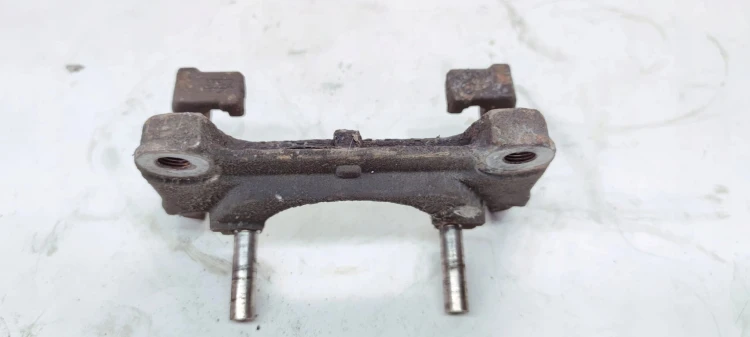 JARZMO ZACISKU PRZÓD LEWE LUB PRAWE AUDI A4 B7 A6 C6 716 POD TARCZĘ 320MM
