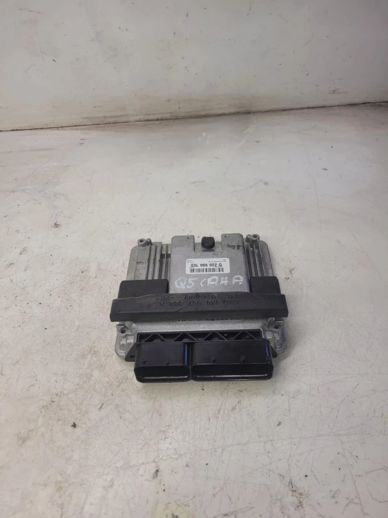 STEROWNIK SILNIKA AUDI A4 B8 A5 Q5 03L906022Q