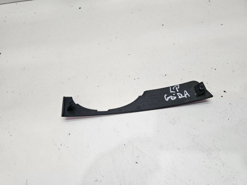 ZAŚLEPKA OSŁONA HALOGENU AUDI A4 B7 8E0807173 LEWY PRZÓD