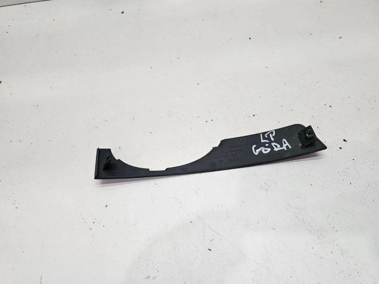 ZAŚLEPKA OSŁONA HALOGENU AUDI A4 B7 8E0807173 LEWY PRZÓD