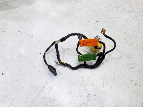 WIĄZKA PODUSZKI AIRBAG POD MULTIFUNKCJĘ AUDI A3 8P TT 8J 8J0971589B