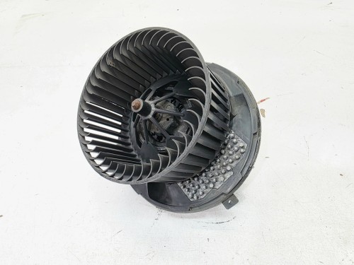 WENTYLATOR DMUCHAWA NAGRZEWNICY AUDI VOLKSEAGEN SEAT SKODA 1K1820015G