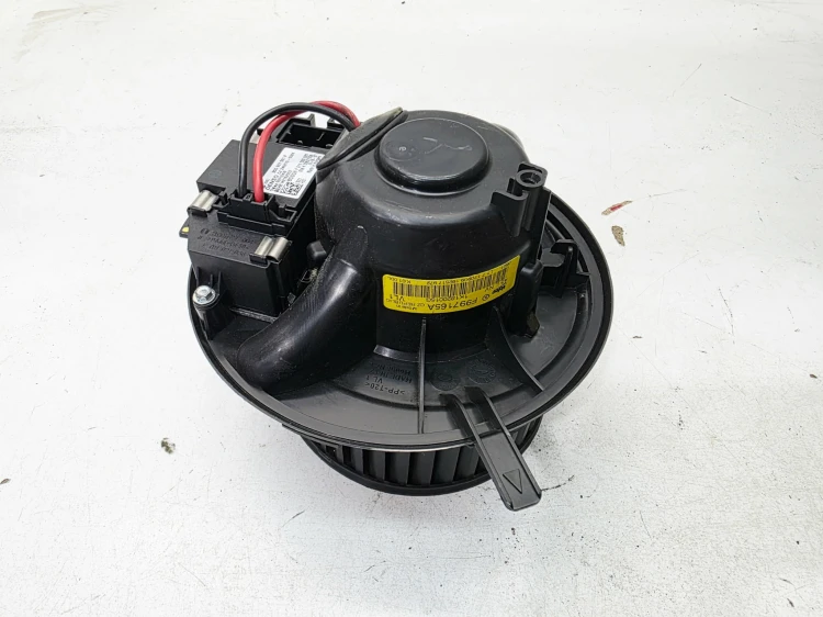 WENTYLATOR DMUCHAWA NAGRZEWNICY AUDI VOLKSEAGEN SEAT SKODA 1K1820015G
