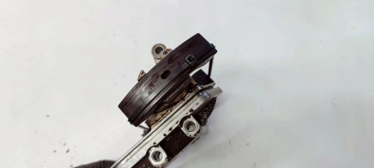 NAPINACZ ŁAŃCUCHA ROZRZĄDU AUDI VW 1.8 20V