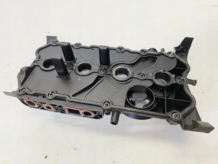 POKRYWA ZAWORÓW AUDI A4 B7 A6 C6 2.0 TFSI 06D103469L