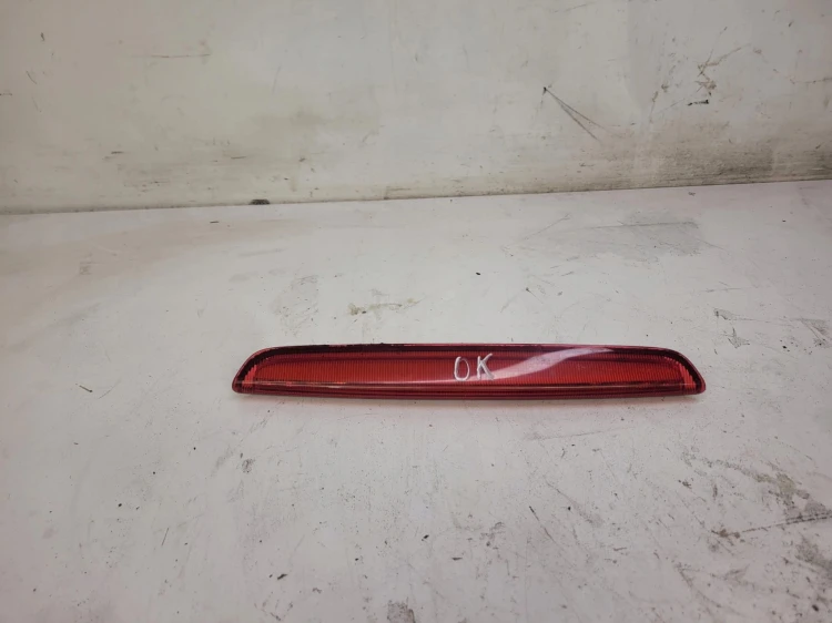 ŚWIATŁO STOP STOPU AUDI A3 8P LIFT 5-D 8P4945097C