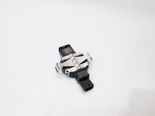 CZUJNIK SENSOR DESZCZU AUDI A4 B9 A5 Q5 FY 81A955555A