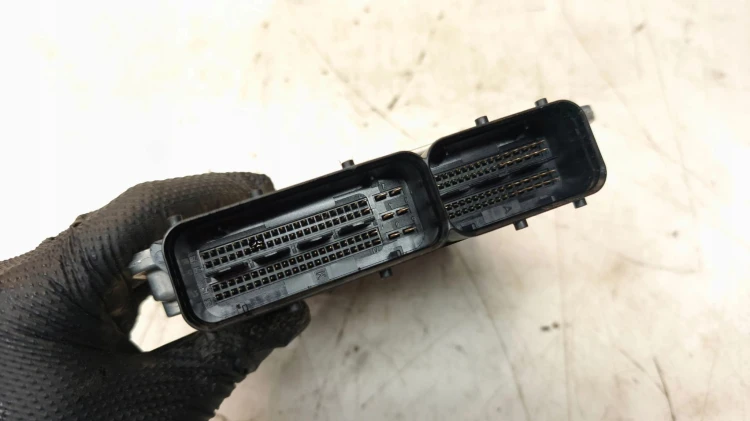 KOMPUTER STEROWNIK SILNIKA AUDI A6 C6 LIFT 2.7 TDI 4F7910401K 4F0907401E