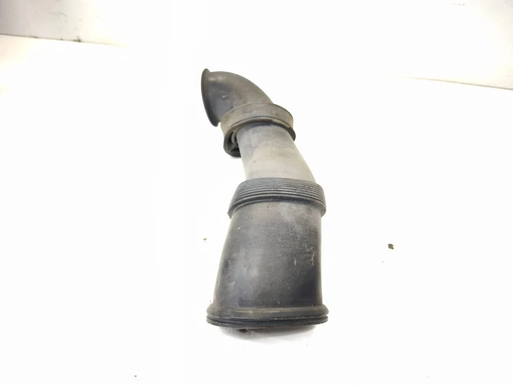 WLOT DOLOT POWIETRZA DO FILTRA AUDI Q7 4L 7L6129752B