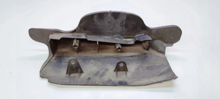 OSŁONA WAHACZA LEWY TYŁ AUDI A6 C8 4K0505415B