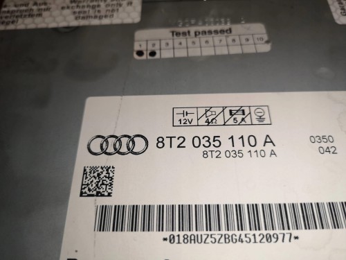 ZMIENIARKA CD AUDI A4 B8 A5 8T2035110A